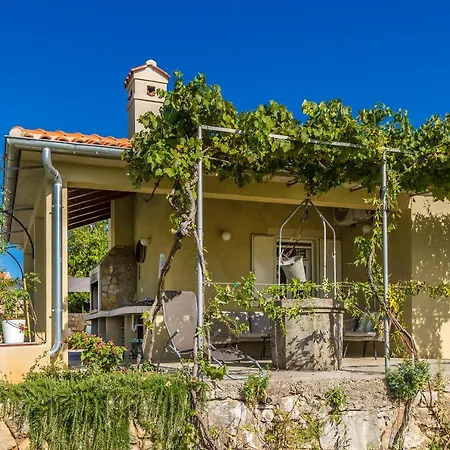House Trsja Holiday home Linardici